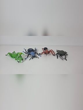 Set of 4 Colorful Plastic Bug Toys Large